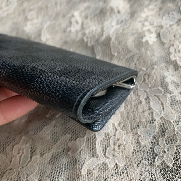 Louis Vuitton Graphite Key Pouch - Picture 7 of 16